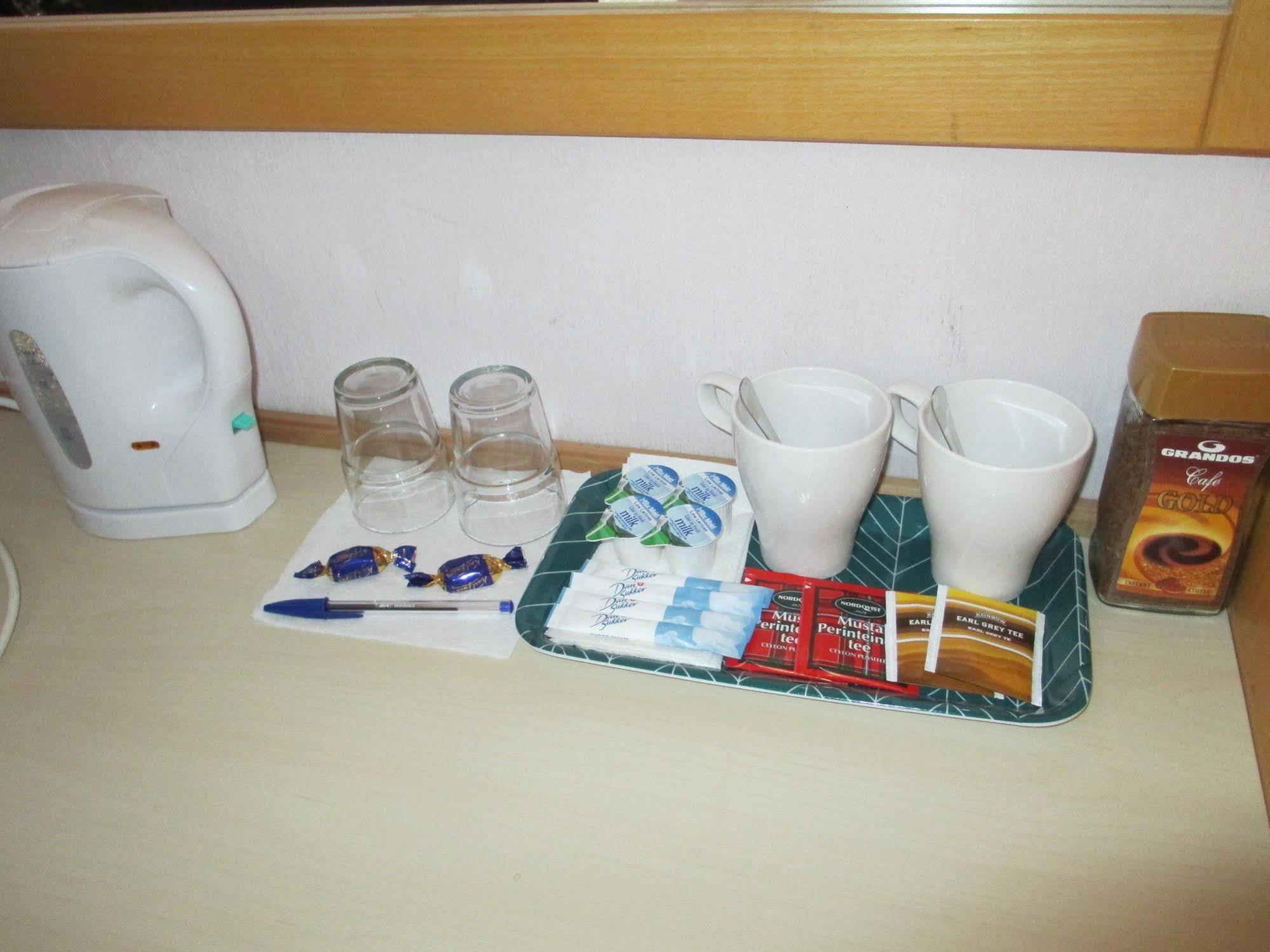 Hotel Ackas Toijala Bagian luar foto