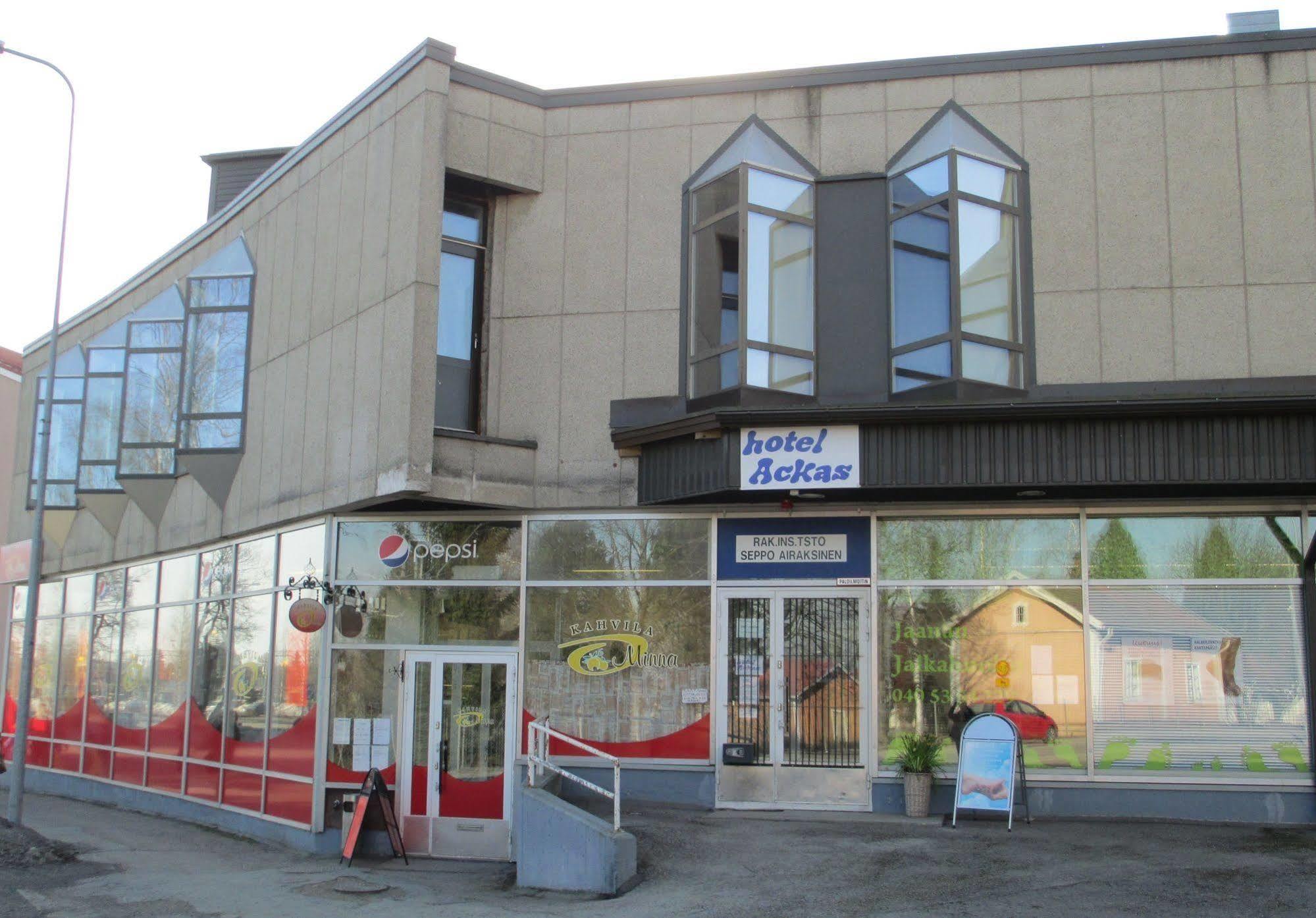 Hotel Ackas Toijala Bagian luar foto